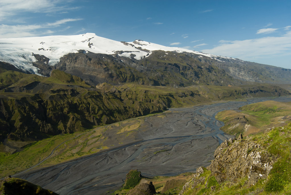 Krossá with Eyjafjallajökull in the background